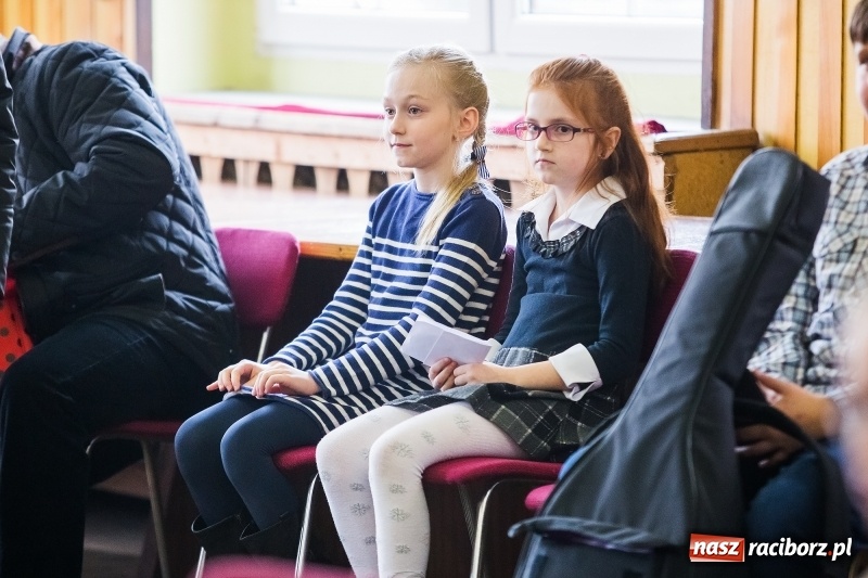 Zdjęcie w galerii na portalu naszraciborz.pl: Gminny Konkurs Piosenki Religijnej w Borucinie  wiadomości z regionu