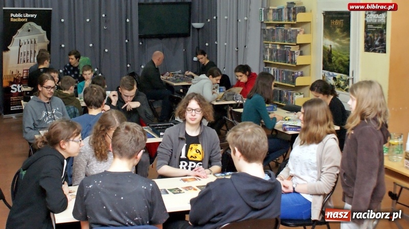 Zdjęcie w galerii na portalu naszraciborz.pl: Pograjmy razem! Japońskie stwory w bibliotece  wiadomości z regionu