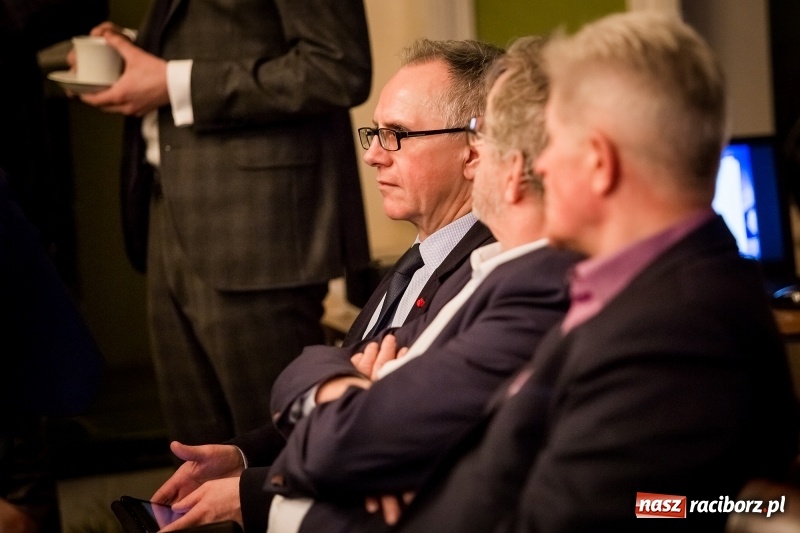 Zdjęcie w galerii na portalu naszraciborz.pl: Konferencja o biznesie z udziałem Michała Kamińskiego, doradcy premiera Morawieckiego wiadomości z regionu