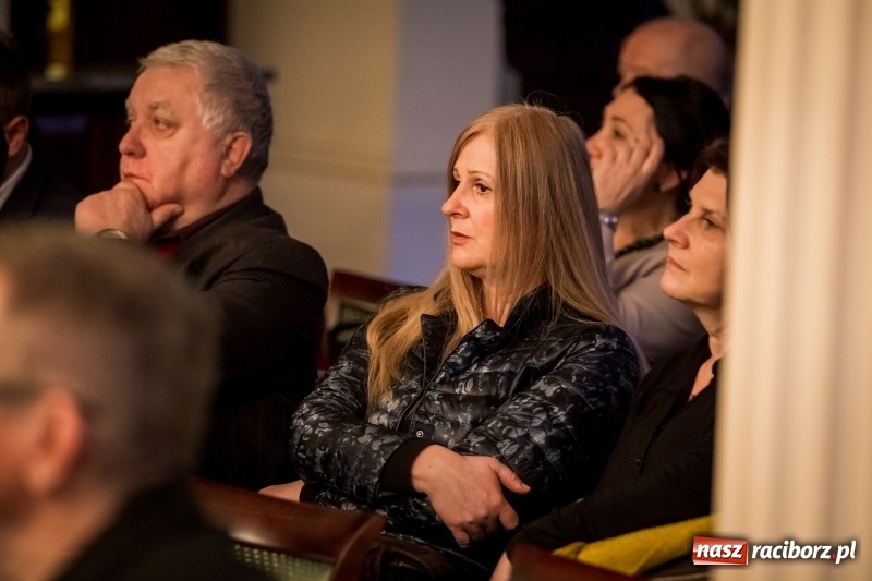 Zdjęcie w galerii na portalu naszraciborz.pl: Konferencja o biznesie z udziałem Michała Kamińskiego, doradcy premiera Morawieckiego wiadomości z regionu