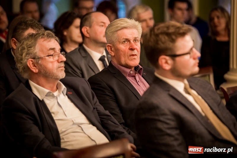 Zdjęcie w galerii na portalu naszraciborz.pl: Konferencja o biznesie z udziałem Michała Kamińskiego, doradcy premiera Morawieckiego wiadomości z regionu