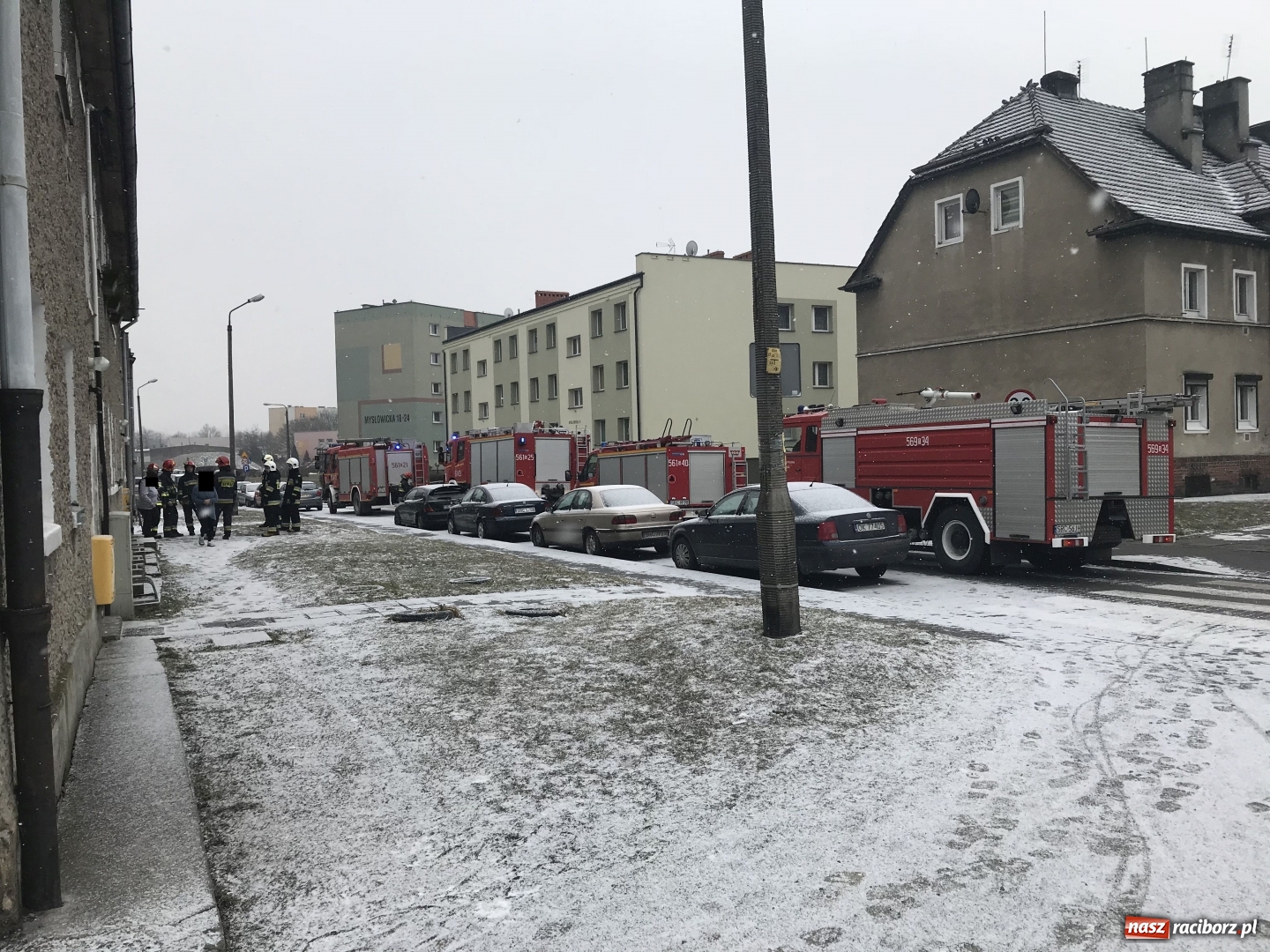 Zdjęcie w galerii na portalu naszraciborz.pl: Poranny alarm na Mysłowickiej. Mieszkańcy wyczuli gaz  wiadomości z regionu