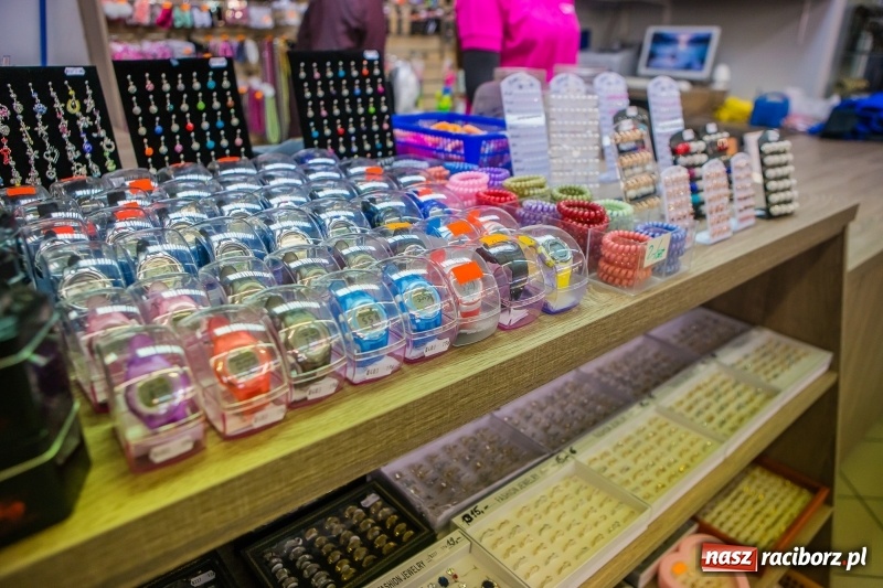 Zdjęcie w galerii na portalu naszraciborz.pl: Wielkie otwarcie Centrum Chińskiego przy ulicy Bosackiej! Do piątku cały asortyment za połowę ceny! wiadomości z regionu