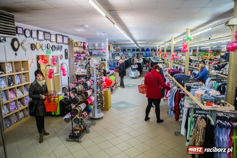 Zdjęcie w galerii na portalu naszraciborz.pl: Wielkie otwarcie Centrum Chińskiego przy ulicy Bosackiej! Do piątku cały asortyment za połowę ceny! wiadomości z regionu