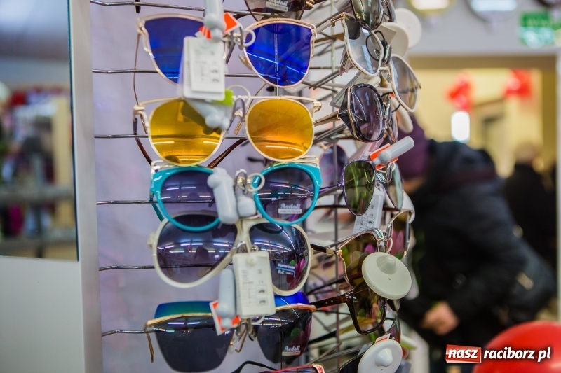 Zdjęcie w galerii na portalu naszraciborz.pl: Wielkie otwarcie Centrum Chińskiego przy ulicy Bosackiej! Do piątku cały asortyment za połowę ceny! wiadomości z regionu