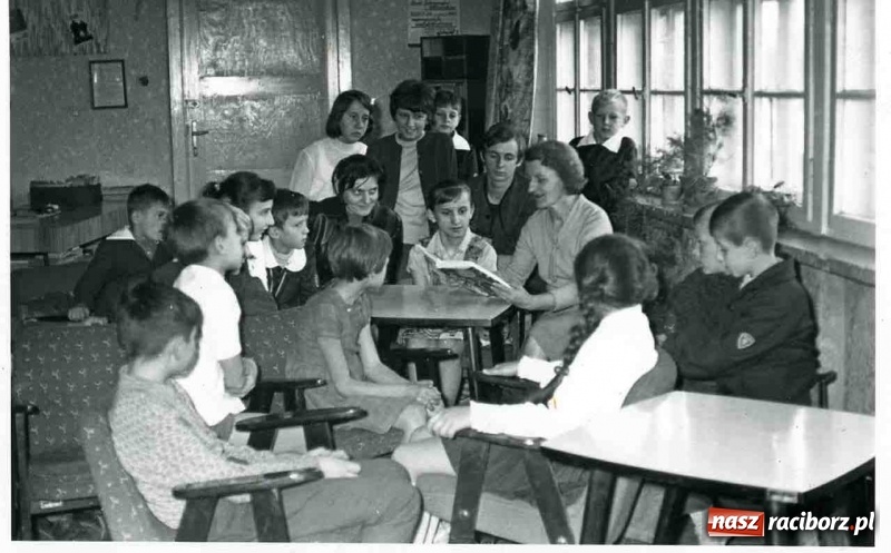 Zdjęcie w galerii na portalu naszraciborz.pl: Poznaj swoją bibliotekę ARCHIWALNE ZDJĘCIA wiadomości z regionu