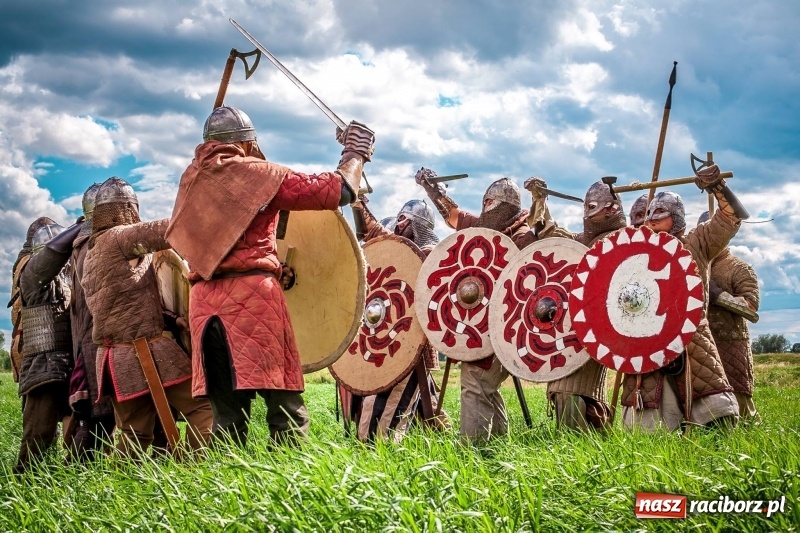 Zdjęcie w galerii na portalu naszraciborz.pl: Wojciech Soroka bohaterem trzeciego odcinka cyklu Racibórz pełen pasji wiadomości z regionu