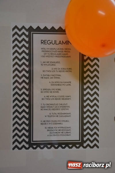 Zdjęcie w galerii na portalu naszraciborz.pl: Przy Wileńskiej otwarto uczniowską Dziuplę wiadomości z regionu