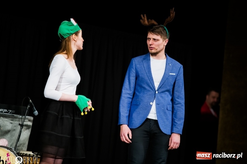 Zdjęcie w galerii na portalu naszraciborz.pl: Kabaret Hrabi wystąpił w Raciborskim Centrum Kultury wiadomości z regionu