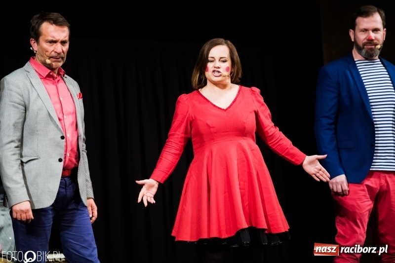 Zdjęcie w galerii na portalu naszraciborz.pl: Kabaret Hrabi wystąpił w Raciborskim Centrum Kultury wiadomości z regionu