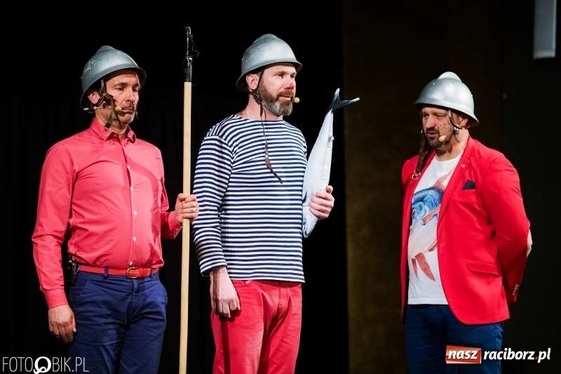 Zdjęcie w galerii na portalu naszraciborz.pl: Kabaret Hrabi wystąpił w Raciborskim Centrum Kultury wiadomości z regionu
