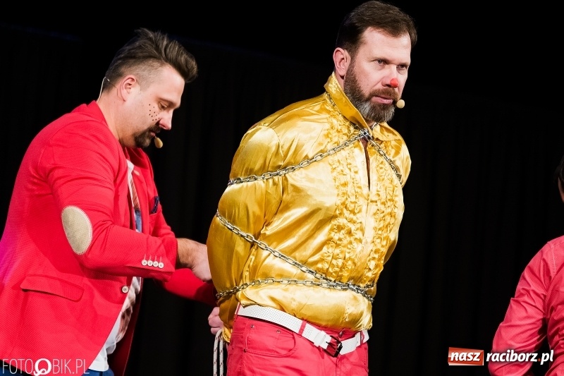 Zdjęcie w galerii na portalu naszraciborz.pl: Kabaret Hrabi wystąpił w Raciborskim Centrum Kultury wiadomości z regionu