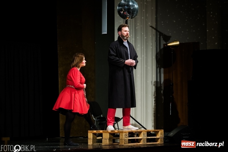 Zdjęcie w galerii na portalu naszraciborz.pl: Kabaret Hrabi wystąpił w Raciborskim Centrum Kultury wiadomości z regionu