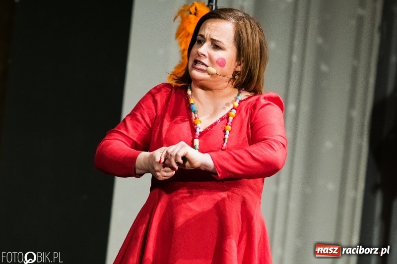 Zdjęcie w galerii na portalu naszraciborz.pl: Kabaret Hrabi wystąpił w Raciborskim Centrum Kultury wiadomości z regionu