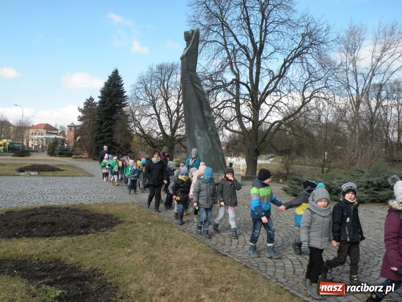 Zdjęcie w galerii na portalu naszraciborz.pl: Pierwszy dzień wiosny z Raciborskim Centrum Kultury wiadomości z regionu