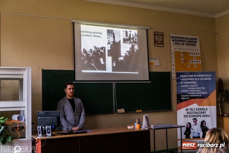 Zdjęcie w galerii na portalu naszraciborz.pl: Pierwszy Dzień Wiosny, czyli Dni Otwarte w Ekonomiku wiadomości z regionu