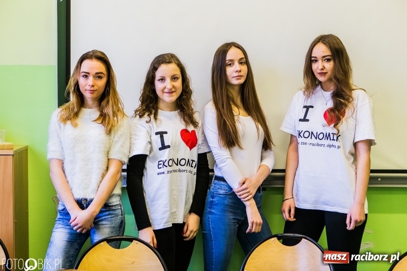 Zdjęcie w galerii na portalu naszraciborz.pl: Pierwszy Dzień Wiosny, czyli Dni Otwarte w Ekonomiku wiadomości z regionu