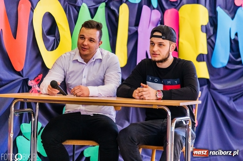 Zdjęcie w galerii na portalu naszraciborz.pl: Pierwszy Dzień Wiosny, czyli Dni Otwarte w Ekonomiku wiadomości z regionu