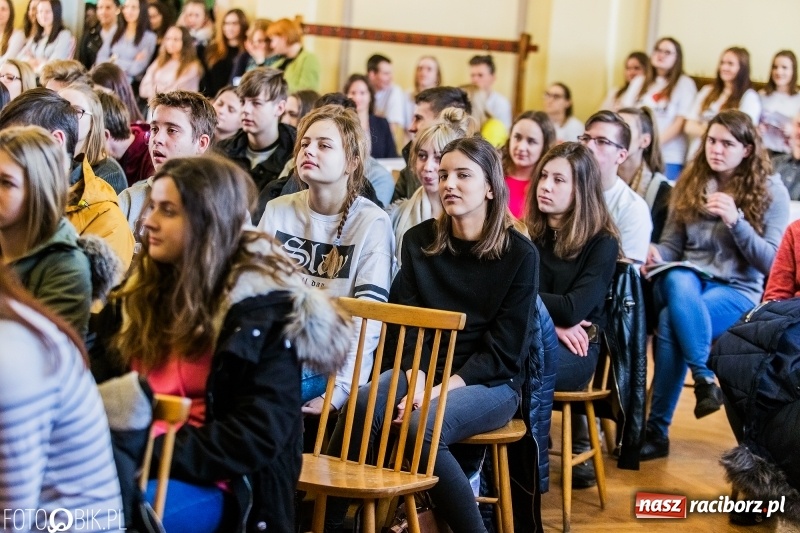 Zdjęcie w galerii na portalu naszraciborz.pl: Pierwszy Dzień Wiosny, czyli Dni Otwarte w Ekonomiku wiadomości z regionu