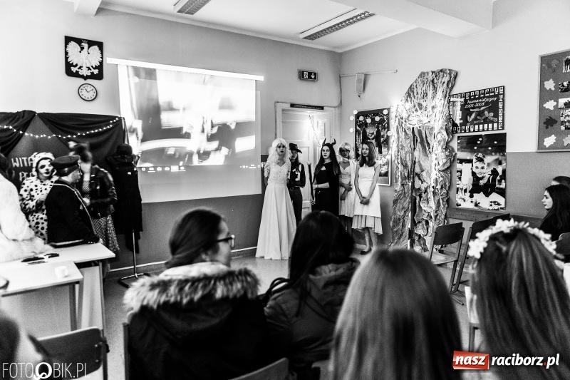 Zdjęcie w galerii na portalu naszraciborz.pl: Dni otwarte I LO. Zobacz jak uczniowie promują szkołę wiadomości z regionu