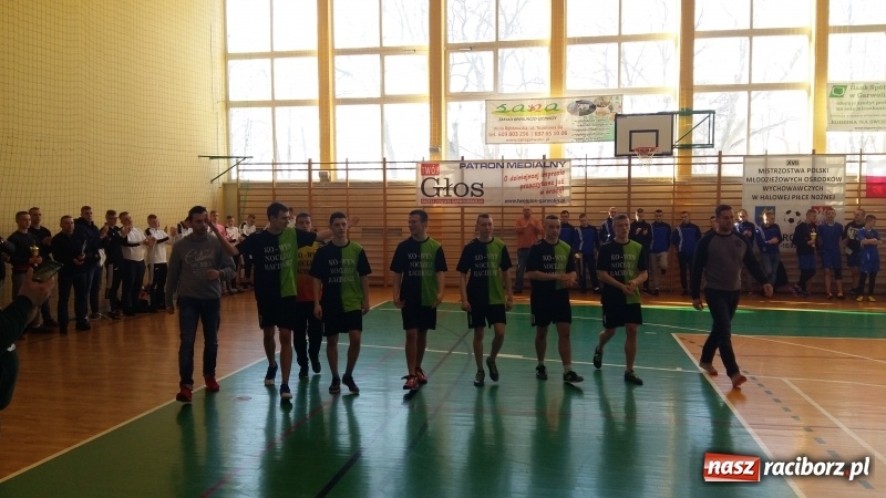 Zdjęcie w galerii na portalu naszraciborz.pl: Wychowankowie MOW w Rudach z brązowymi medalami Mistrzostw Polski w Halowej Piłce Nożnej wiadomości z regionu