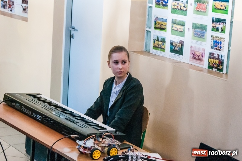 Zdjęcie w galerii na portalu naszraciborz.pl: Dni otwarte w raciborskim Mechaniku wiadomości z regionu