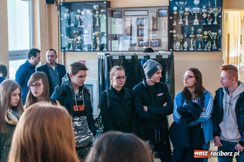 Zdjęcie w galerii na portalu naszraciborz.pl: Dni otwarte w raciborskim Mechaniku wiadomości z regionu