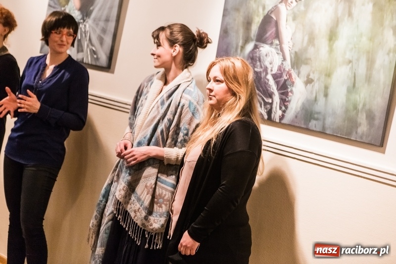 Zdjęcie w galerii na portalu naszraciborz.pl: Otwarcie wystawy Słowiańska Lunaria w RCK wiadomości z regionu