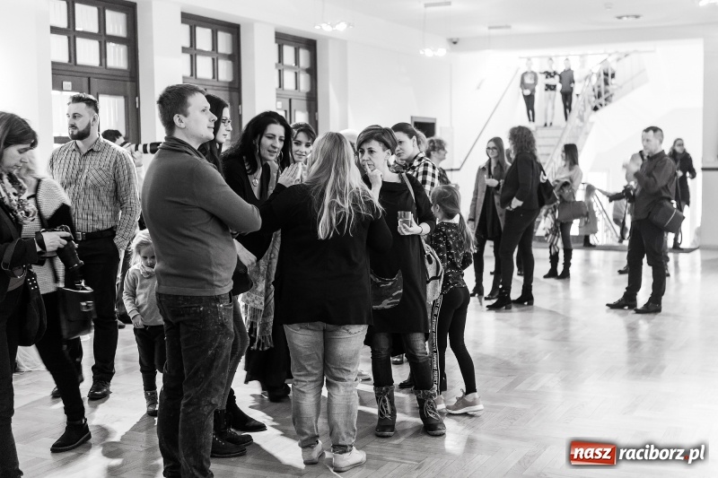 Zdjęcie w galerii na portalu naszraciborz.pl: Otwarcie wystawy Słowiańska Lunaria w RCK wiadomości z regionu