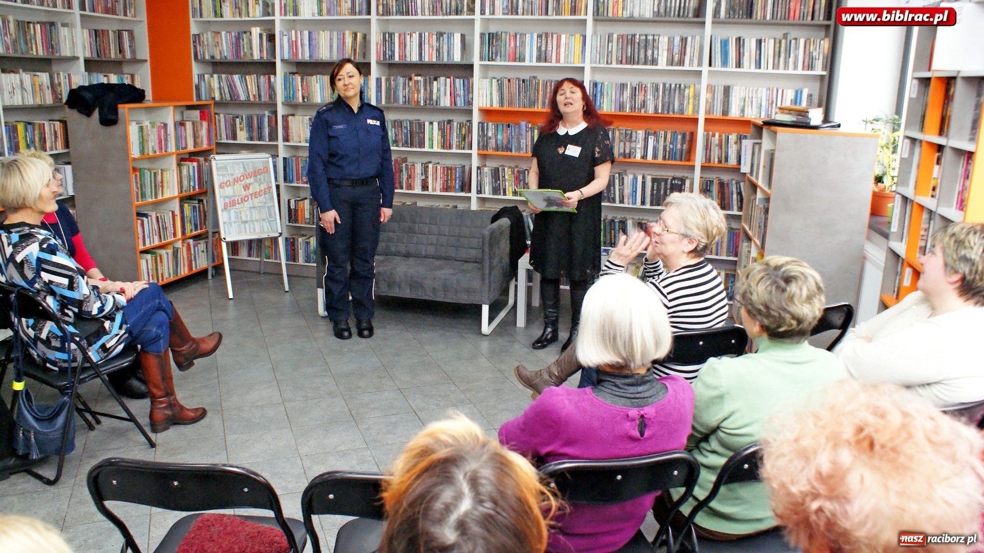 Zdjęcie w galerii na portalu naszraciborz.pl: Spotkanie z policjantką w bibliotece na Ostrogu wiadomości z regionu