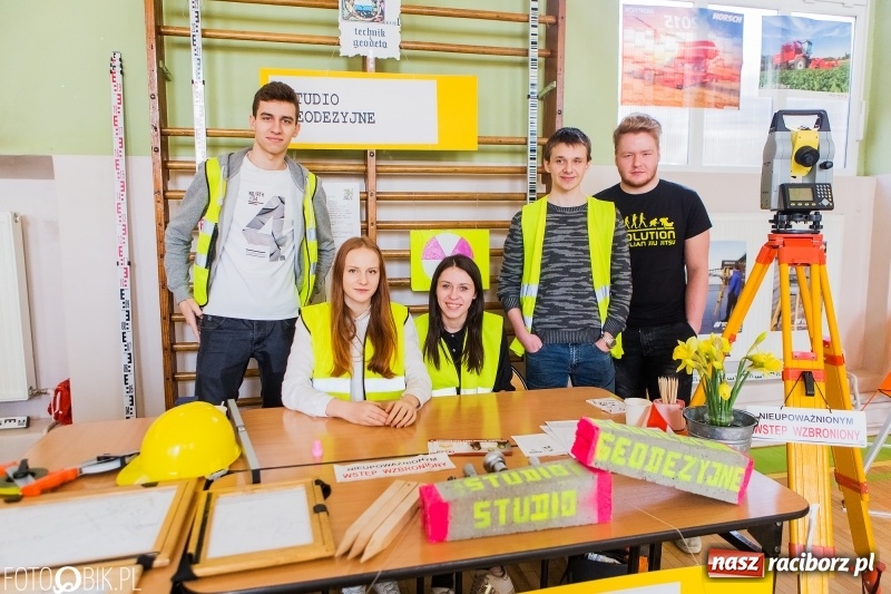 Zdjęcie w galerii na portalu naszraciborz.pl: Budowlanka i Gastronomik promuje szkołę na Dniach Otwartych wiadomości z regionu