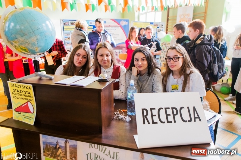 Zdjęcie w galerii na portalu naszraciborz.pl: Budowlanka i Gastronomik promuje szkołę na Dniach Otwartych wiadomości z regionu
