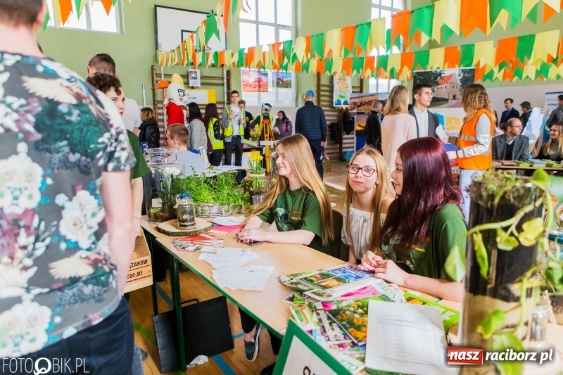 Zdjęcie w galerii na portalu naszraciborz.pl: Budowlanka i Gastronomik promuje szkołę na Dniach Otwartych wiadomości z regionu