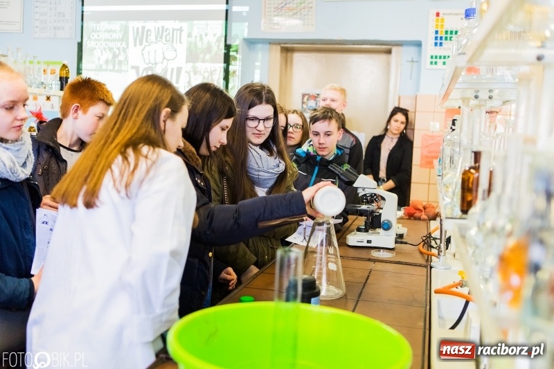 Zdjęcie w galerii na portalu naszraciborz.pl: Budowlanka i Gastronomik promuje szkołę na Dniach Otwartych wiadomości z regionu