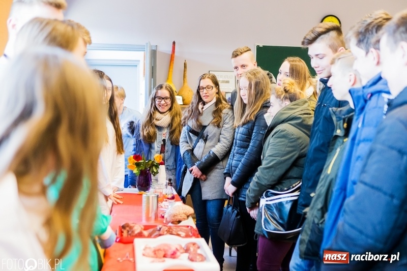 Zdjęcie w galerii na portalu naszraciborz.pl: W II Liceum Ogólnokształcącym trwają Dni Otwarte wiadomości z regionu