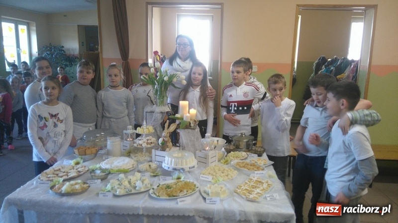 Zdjęcie w galerii na portalu naszraciborz.pl: Kolorowy tydzień w Wojnowicach wiadomości z regionu