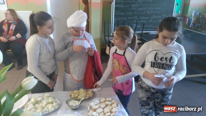 Zdjęcie w galerii na portalu naszraciborz.pl: Kolorowy tydzień w Wojnowicach wiadomości z regionu