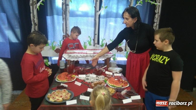 Zdjęcie w galerii na portalu naszraciborz.pl: Kolorowy tydzień w Wojnowicach wiadomości z regionu