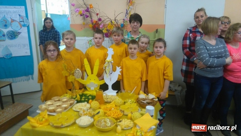Zdjęcie w galerii na portalu naszraciborz.pl: Kolorowy tydzień w Wojnowicach wiadomości z regionu