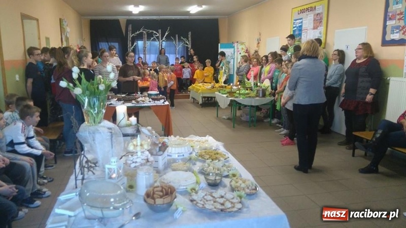 Zdjęcie w galerii na portalu naszraciborz.pl: Kolorowy tydzień w Wojnowicach wiadomości z regionu