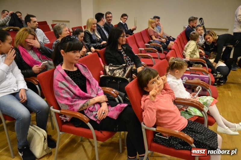 Zdjęcie w galerii na portalu naszraciborz.pl: Koncert Wiosenny na Zamku Piastowskim FOTO i WIDEO wiadomości z regionu