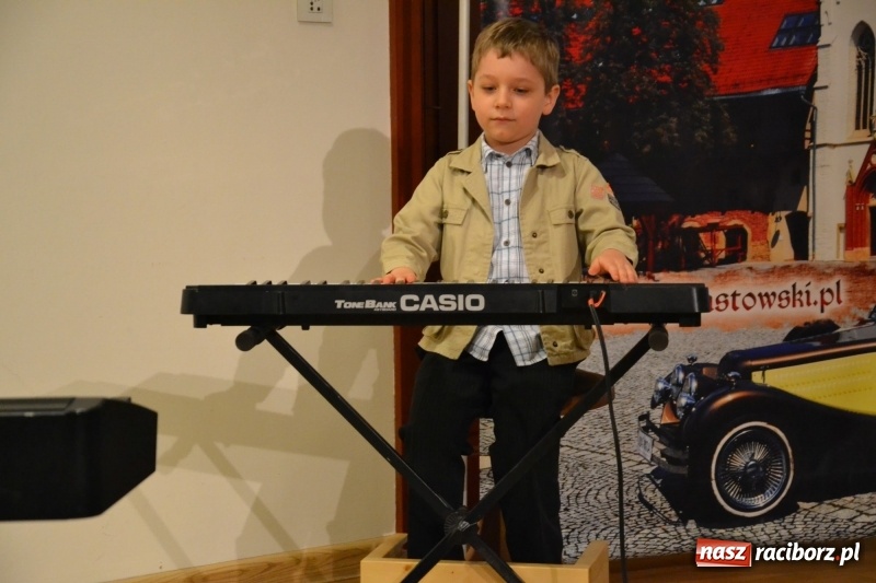 Zdjęcie w galerii na portalu naszraciborz.pl: Koncert Wiosenny na Zamku Piastowskim FOTO i WIDEO wiadomości z regionu