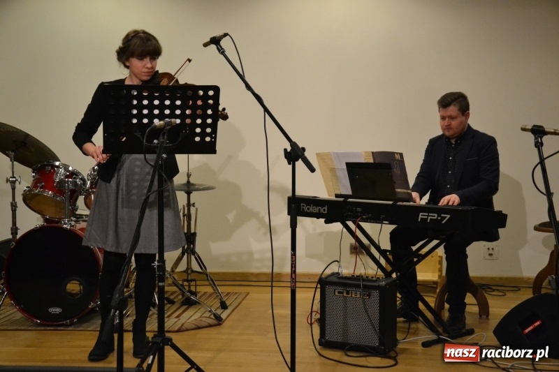 Zdjęcie w galerii na portalu naszraciborz.pl: Koncert Wiosenny na Zamku Piastowskim FOTO i WIDEO wiadomości z regionu