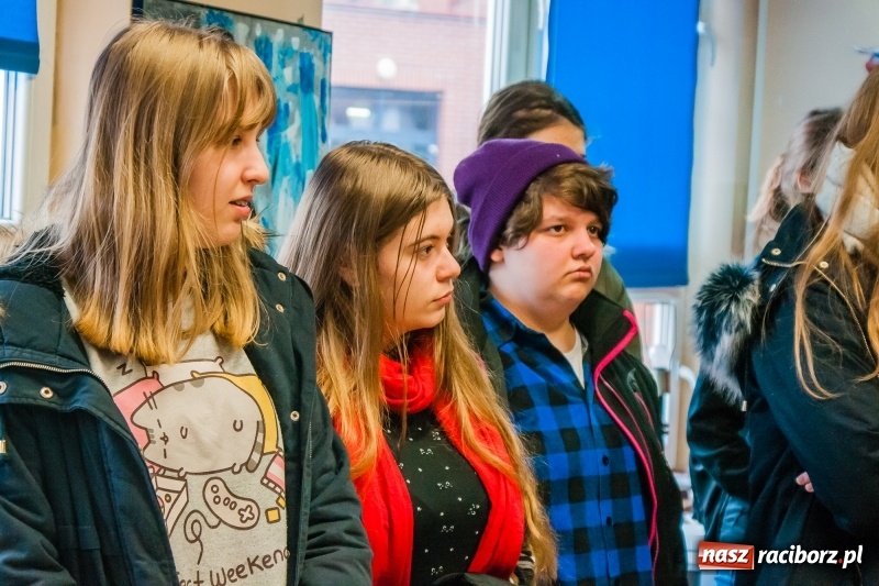 Zdjęcie w galerii na portalu naszraciborz.pl: Malarstwo, fotografia i grafika, czyli Dzień Otwarty raciborskiego Plastyka wiadomości z regionu