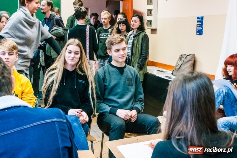 Zdjęcie w galerii na portalu naszraciborz.pl: Malarstwo, fotografia i grafika, czyli Dzień Otwarty raciborskiego Plastyka wiadomości z regionu
