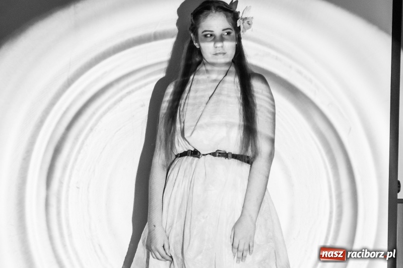 Zdjęcie w galerii na portalu naszraciborz.pl: Malarstwo, fotografia i grafika, czyli Dzień Otwarty raciborskiego Plastyka wiadomości z regionu