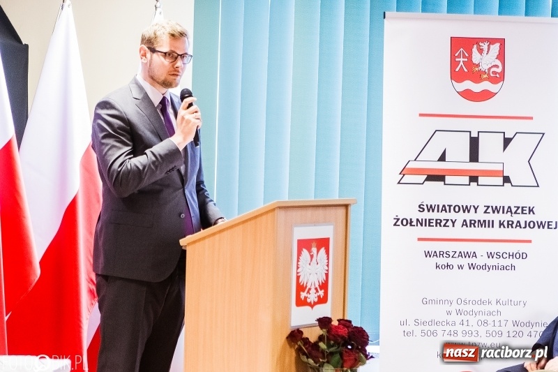 Zdjęcie w galerii na portalu naszraciborz.pl: Racibórz pamięta o Cichociemnych z AK. Patriotyczna uroczystość w poprawczaku wiadomości z regionu