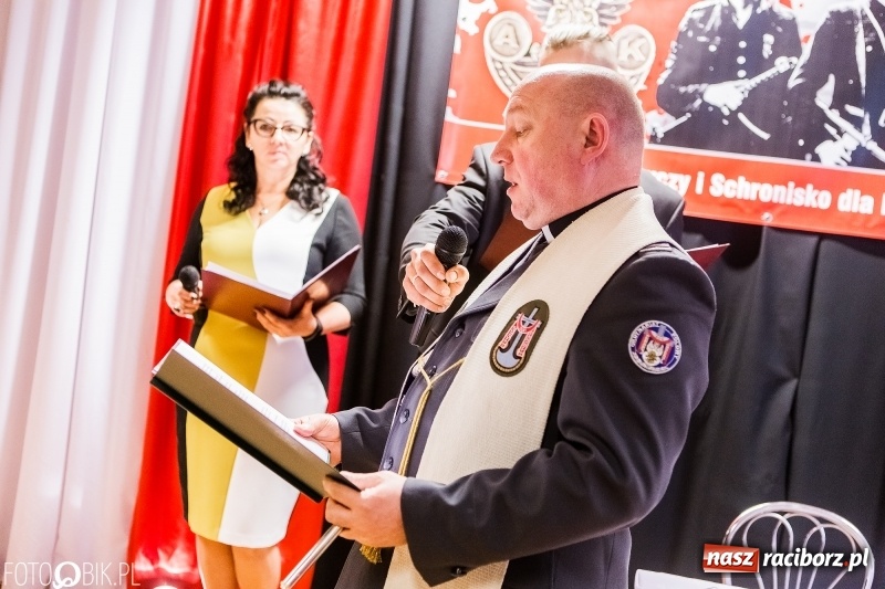 Zdjęcie w galerii na portalu naszraciborz.pl: Racibórz pamięta o Cichociemnych z AK. Patriotyczna uroczystość w poprawczaku wiadomości z regionu