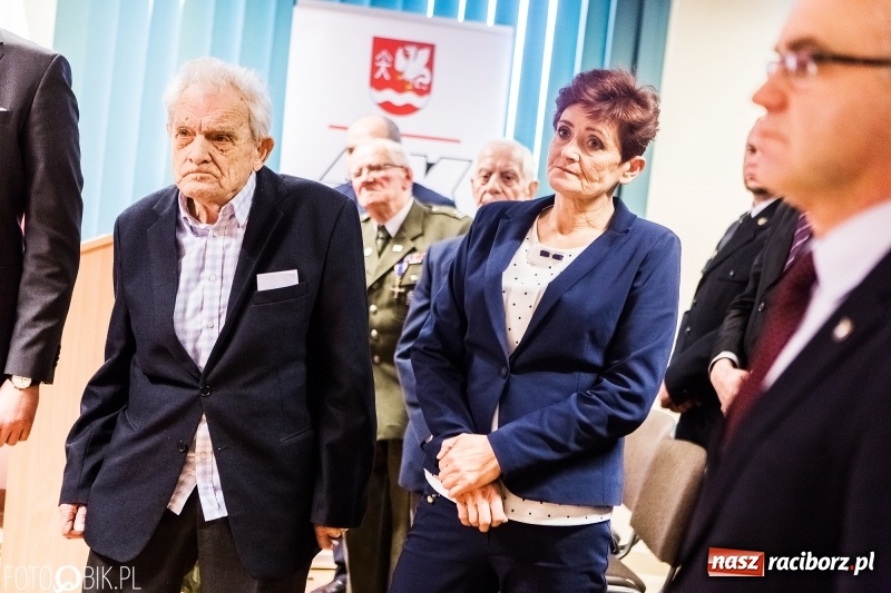 Zdjęcie w galerii na portalu naszraciborz.pl: Racibórz pamięta o Cichociemnych z AK. Patriotyczna uroczystość w poprawczaku wiadomości z regionu