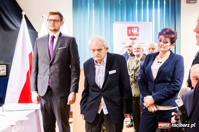 Zdjęcie w galerii na portalu naszraciborz.pl: Racibórz pamięta o Cichociemnych z AK. Patriotyczna uroczystość w poprawczaku wiadomości z regionu